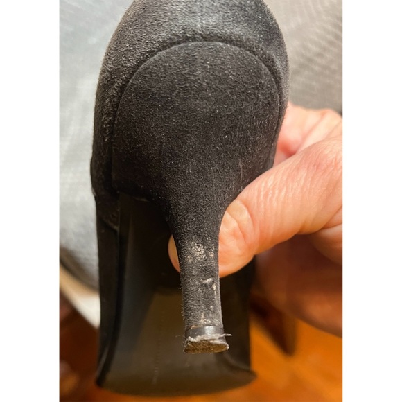 Stuart Weitzman Pointed Toe Heels Black Suede Tassels Size 6.5M - Picture 7 of 16